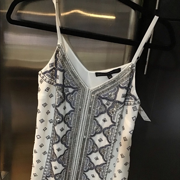 White House Black Market - Picture 2 of 4